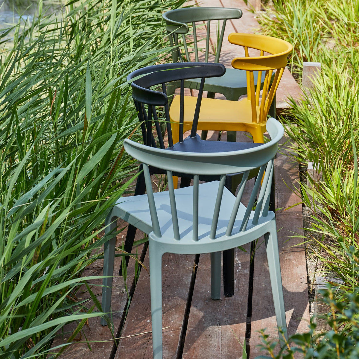 Woood | Tuinstoel Bliss met spijlen jadegroen (set van 2)