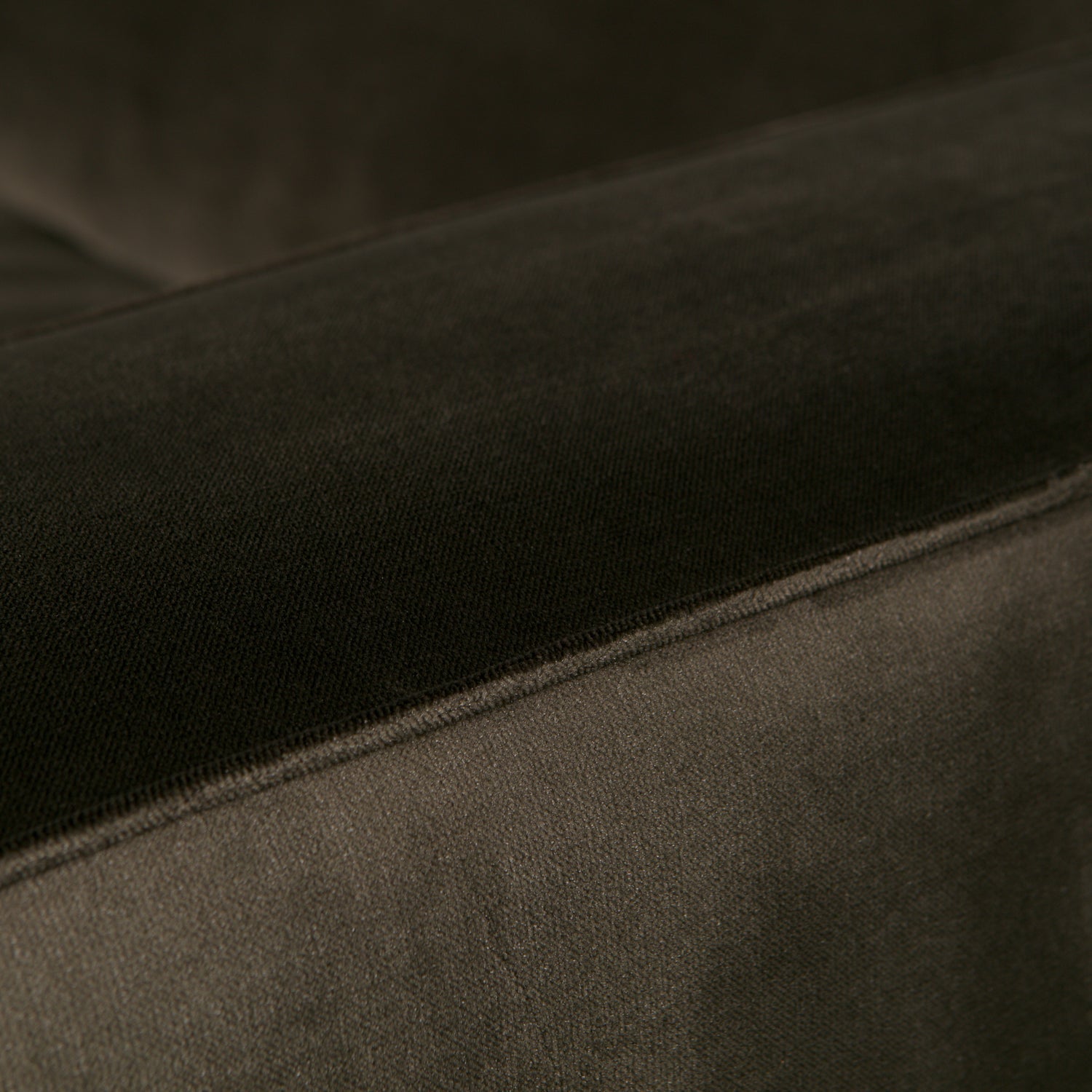 Woood | 4-Zits bank XL Statement velvet warmgroen