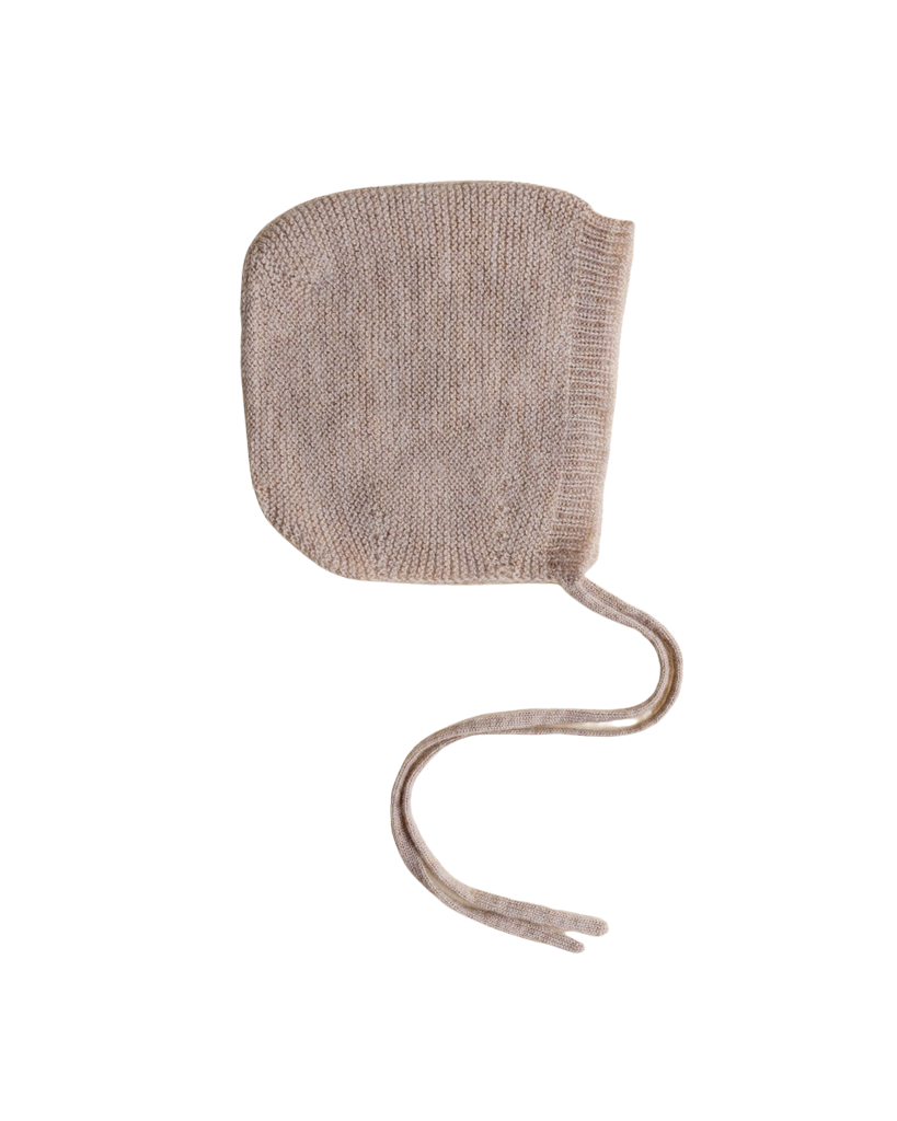 Hvid | Bonnet newborn sand