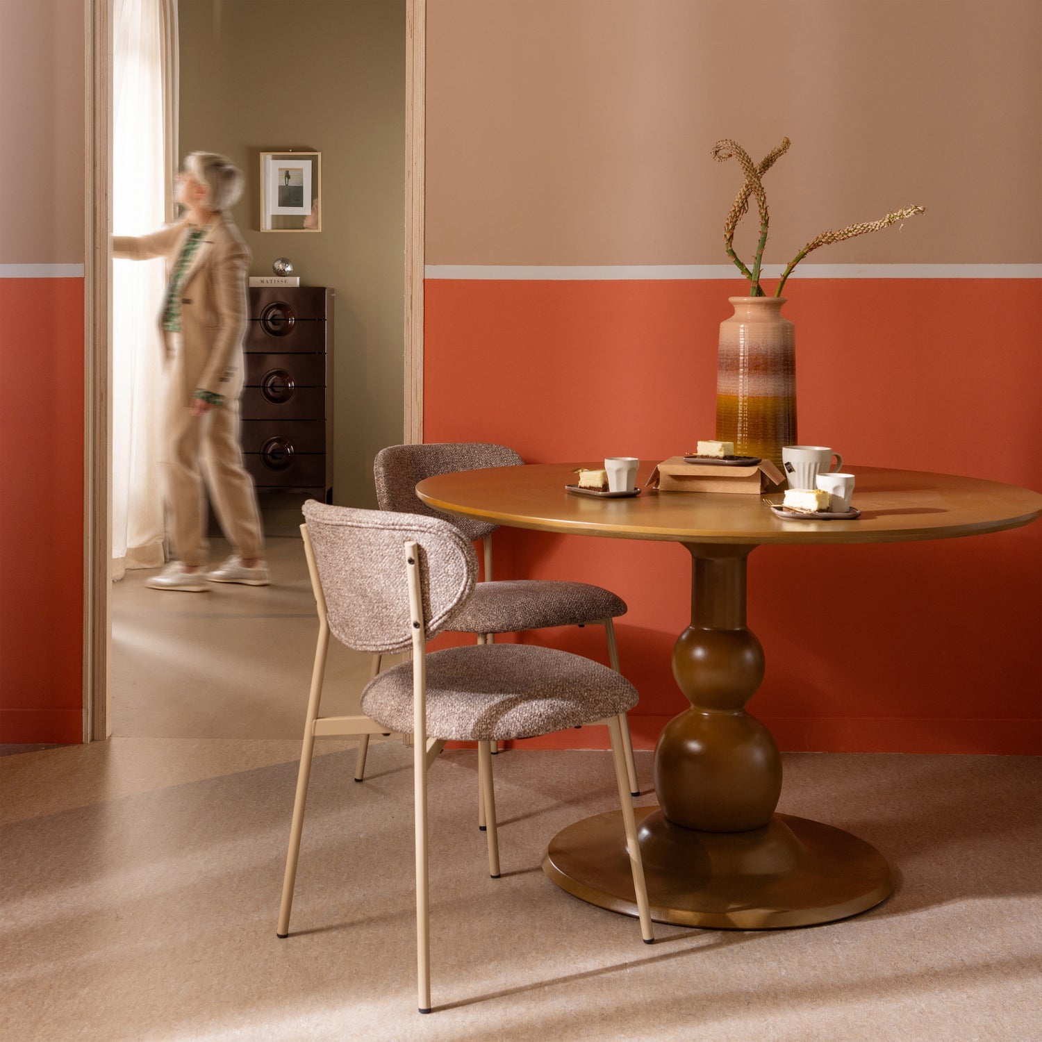 Woood | Ronde eettafel Blanco 120cm honinggeel