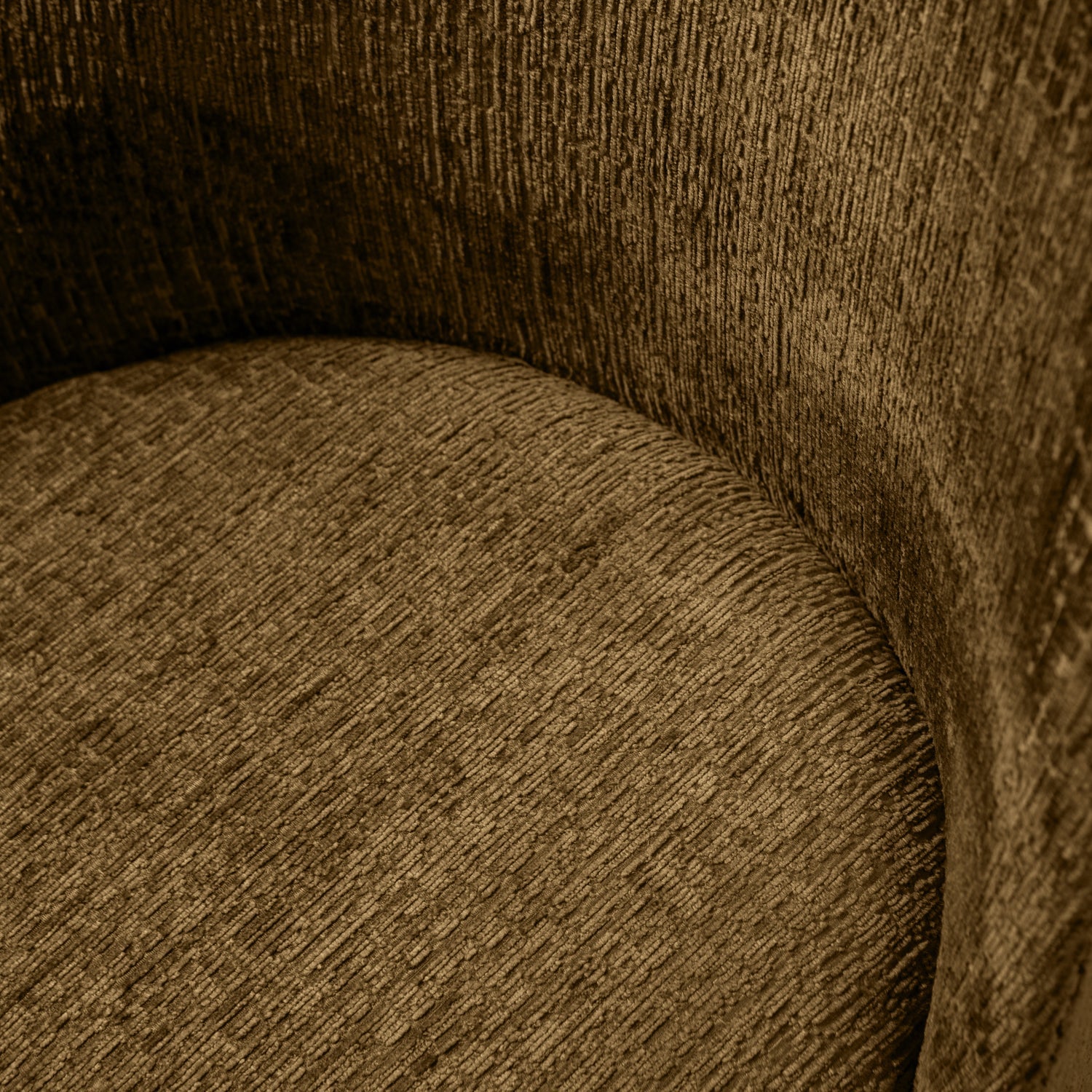 Woood | Eetkamerstoel Vogue structure velvet brass
