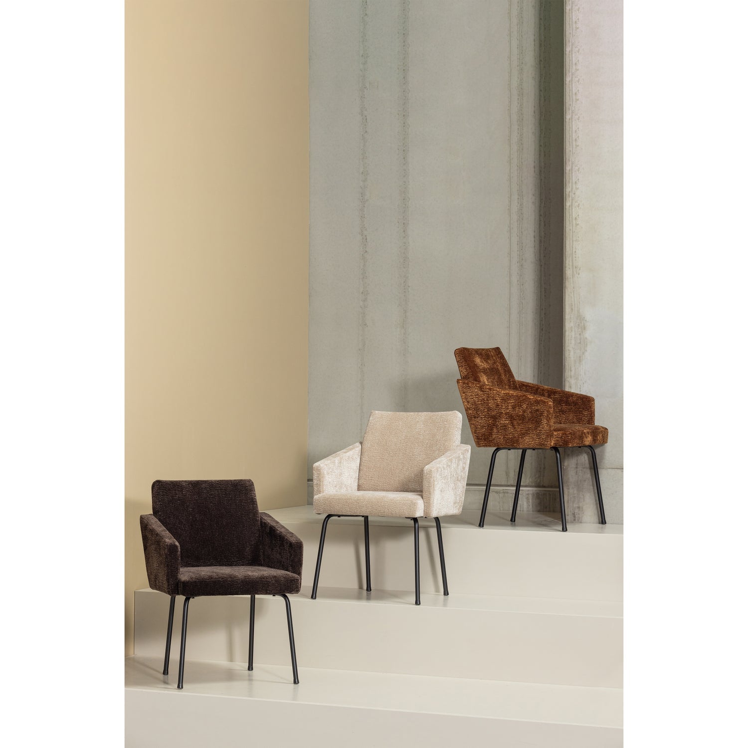 Woood | Eetkamerstoel Mount met armleuning 3d chenille zand