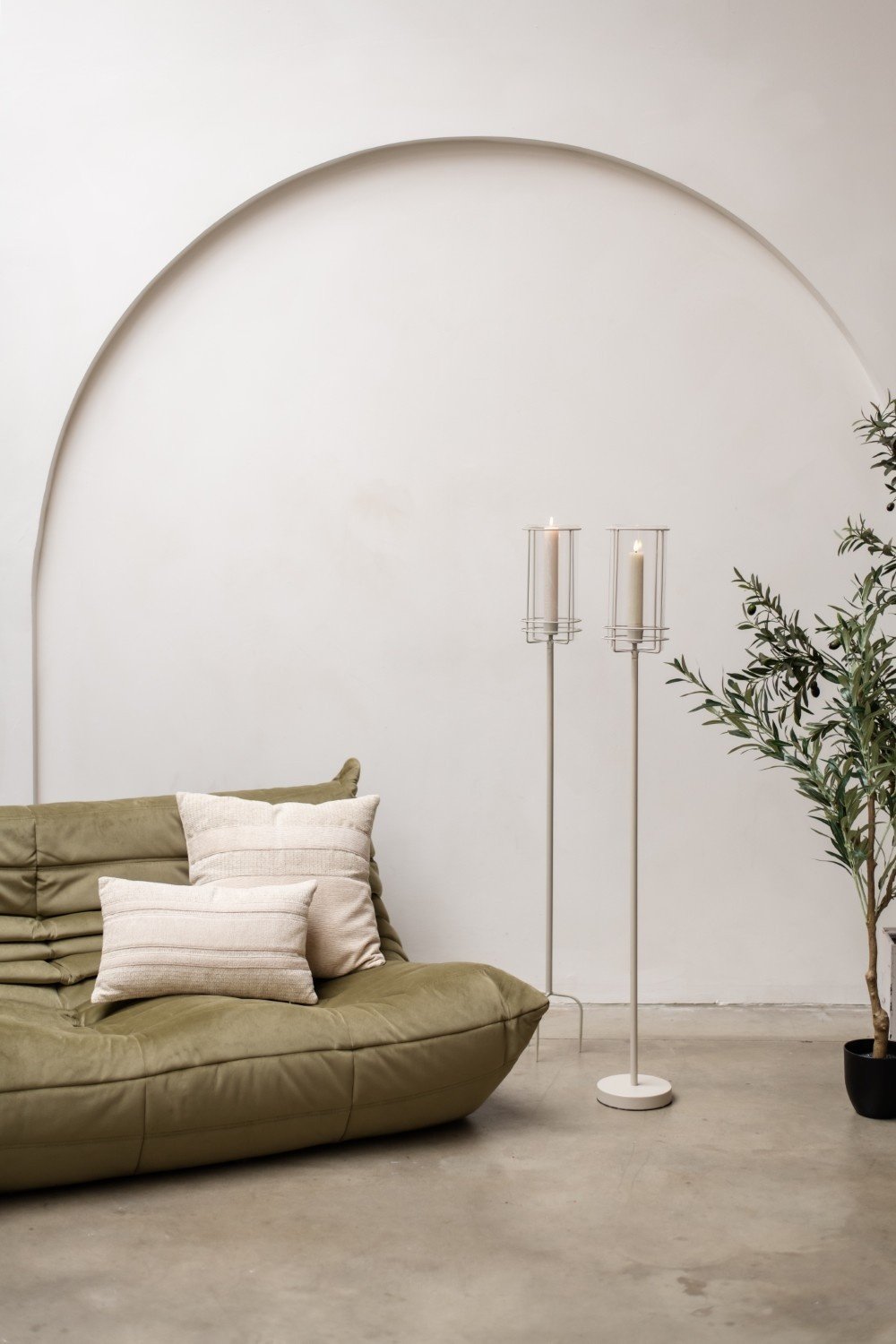 Home Society | Kandelaar Milo op voet beige