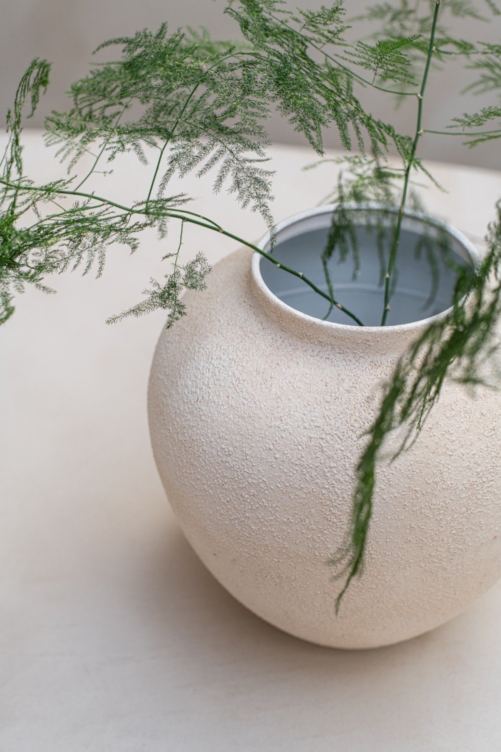 Home Society | Vaas Lune metaal beige