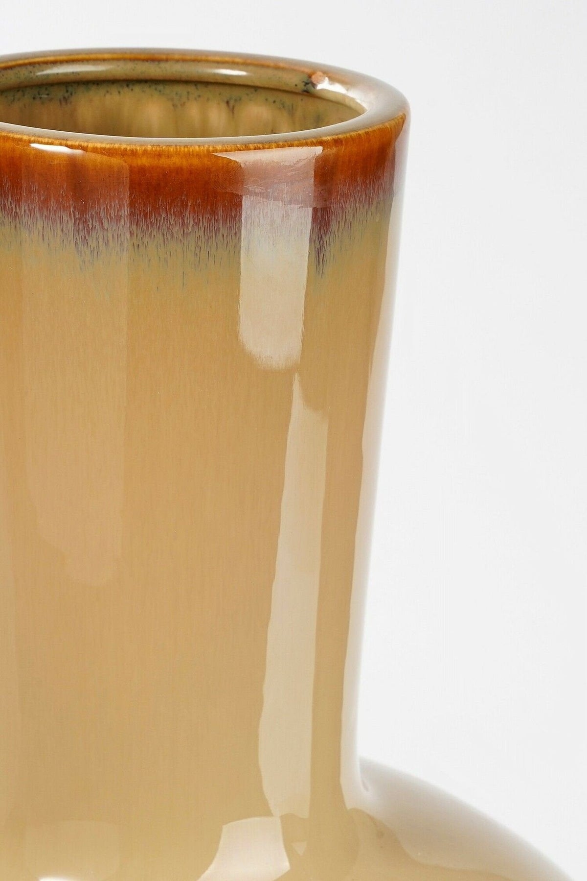 Selected by | Vaas Holm creme 42x27cm - In store only