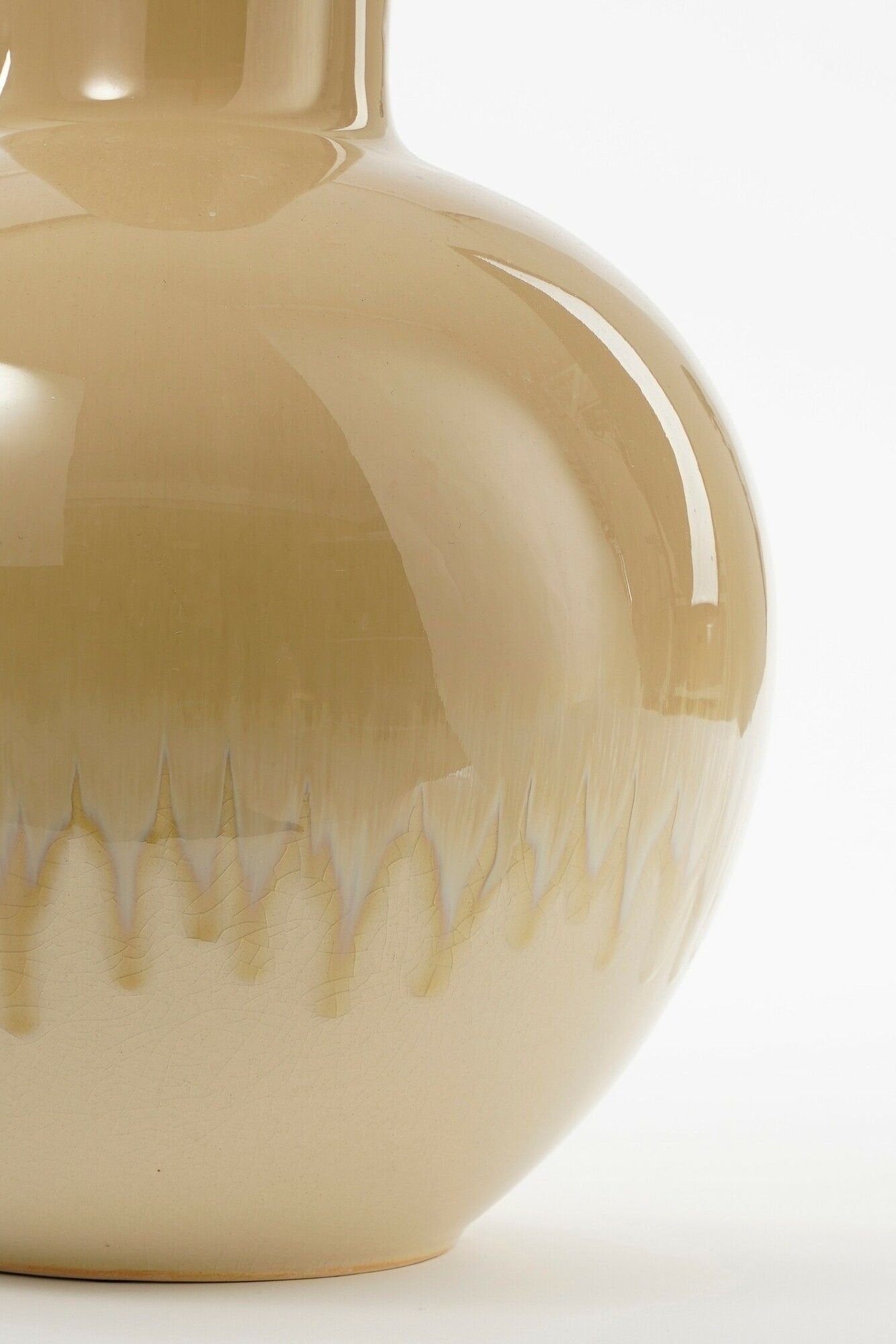 Selected by | Vaas Holm creme 42x27cm - In store only
