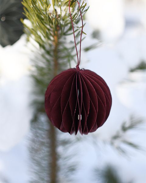Storefactory | Ronde kersthanger rood 8cm