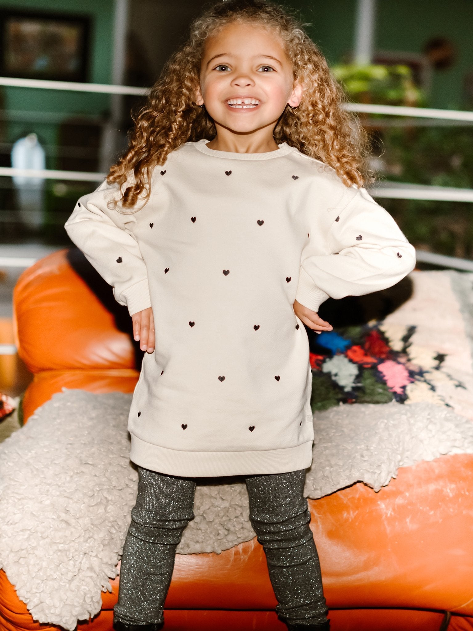 Daily7 | Sweaterdress hartjes sandshell
