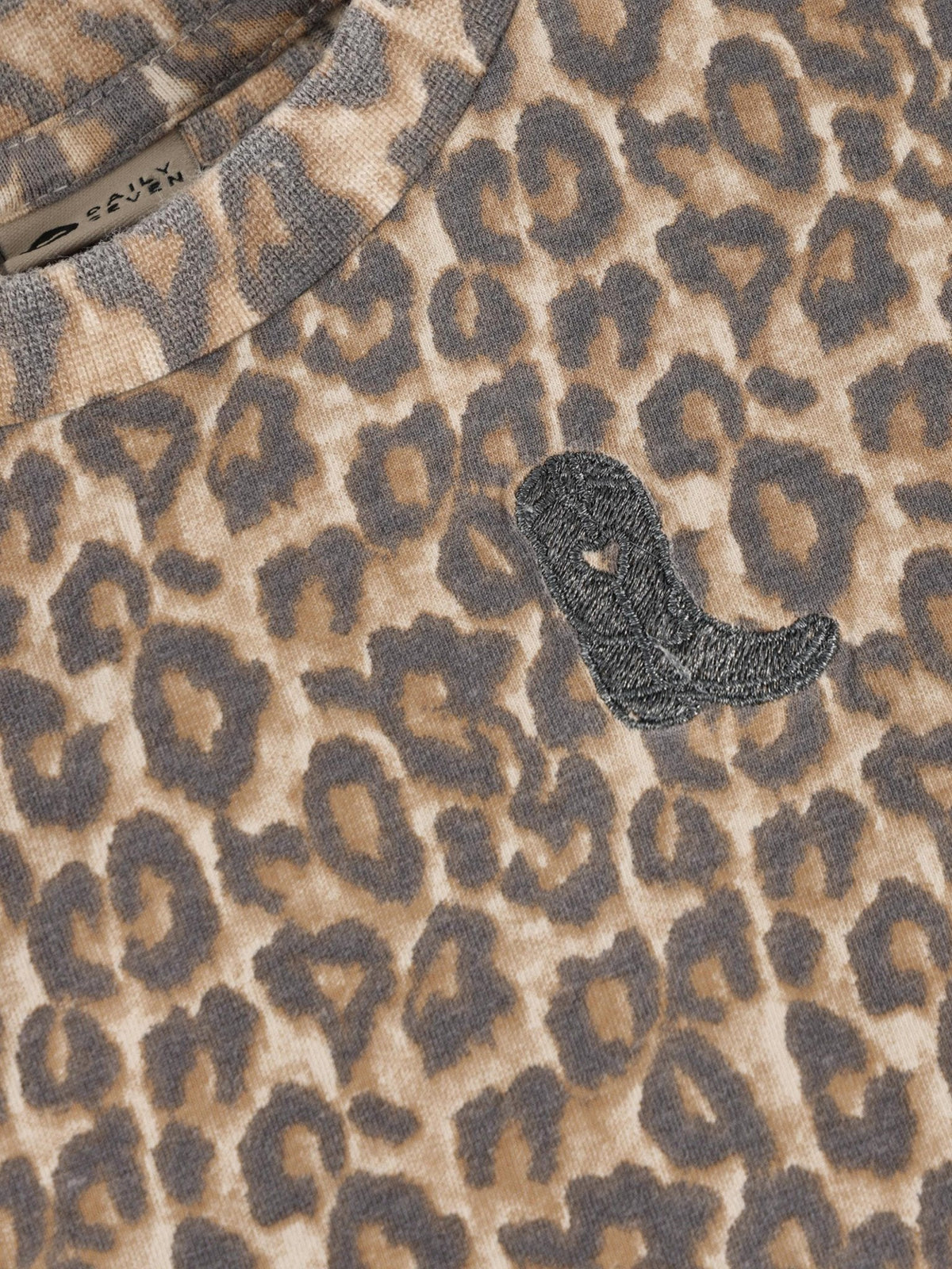 Daily7 | T-shirt jurk Leopard sandshell
