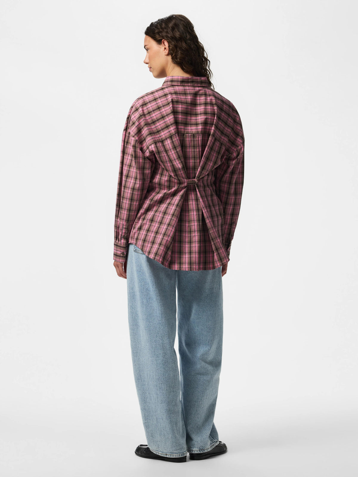 Pieces | Blouse met ruitjes en rugdetail Everett coffee quartz pink