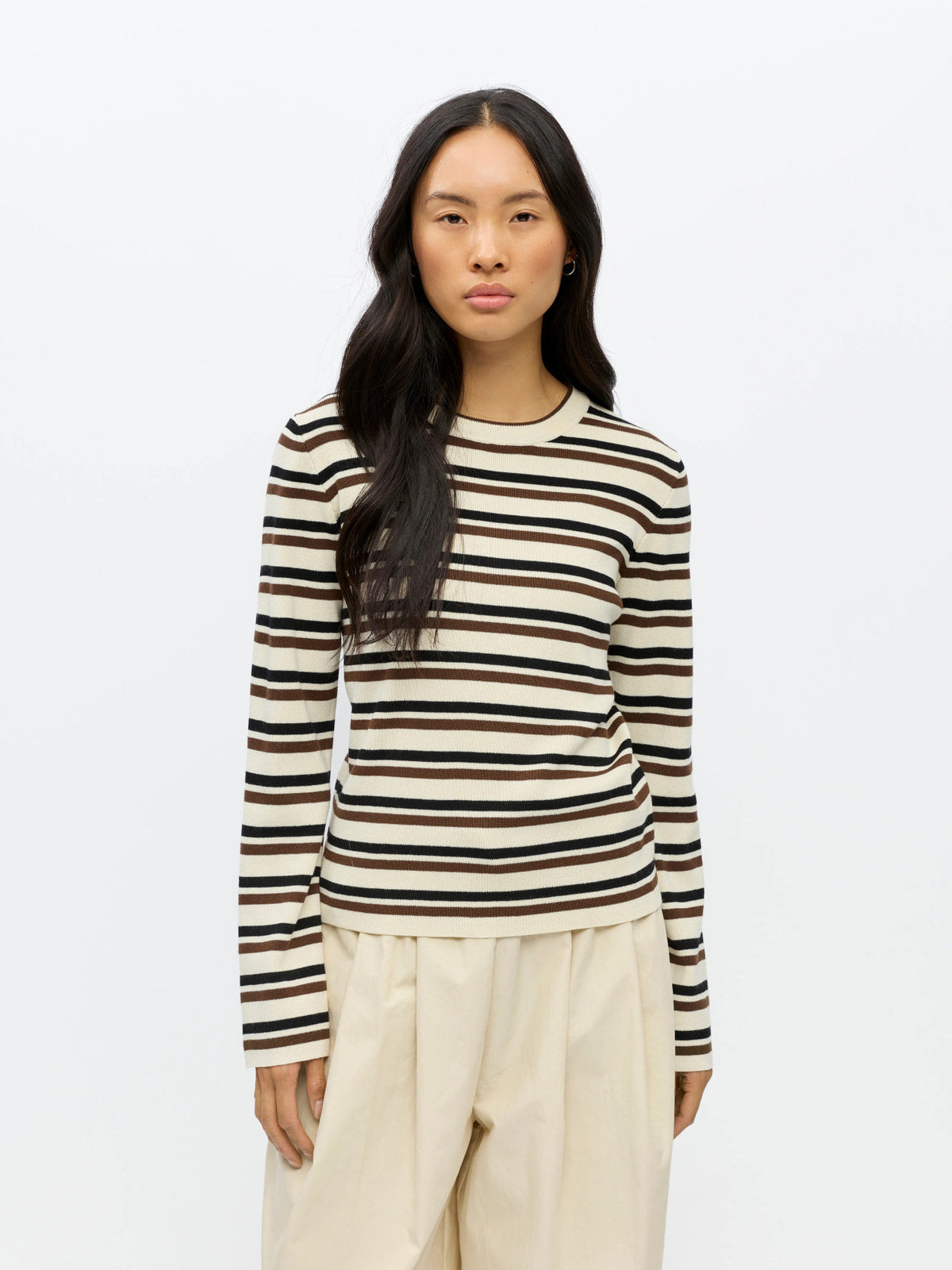 Object | Top Ester birch black NOOS