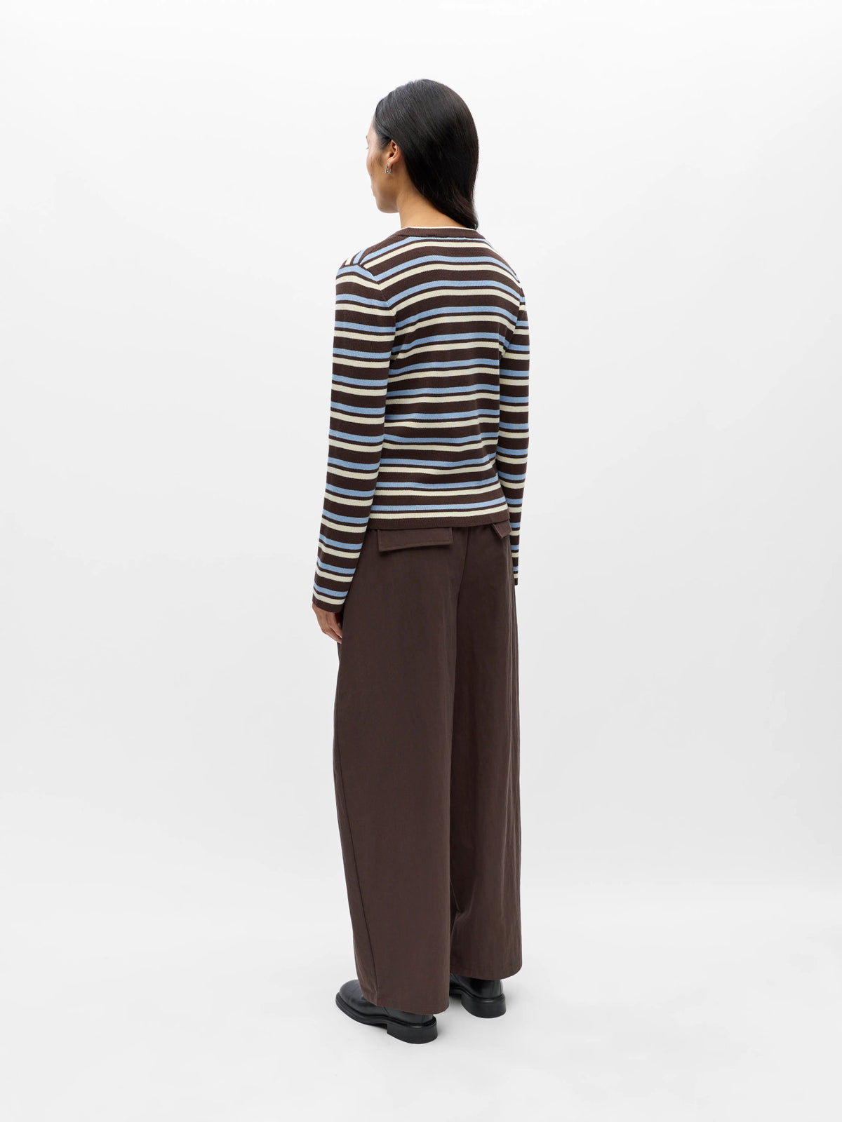 Object | Top Ester seal brown NOOS