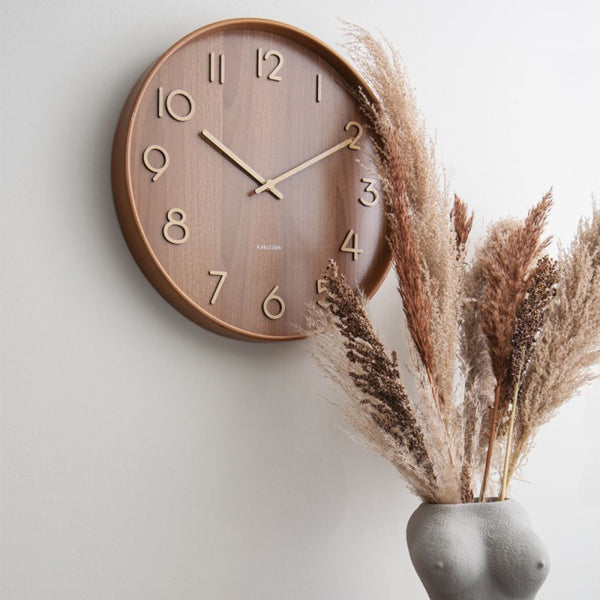 Karlsson | Wandklok Pure donkerbruin 40cm