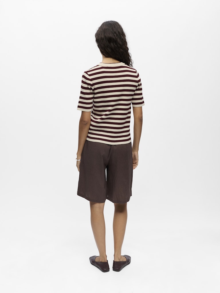 Object | Trui Ester New NOOS sandshell windsor wine