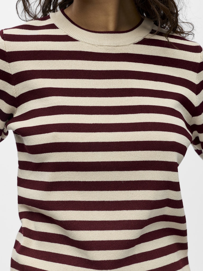 Object | Trui Ester New NOOS sandshell windsor wine