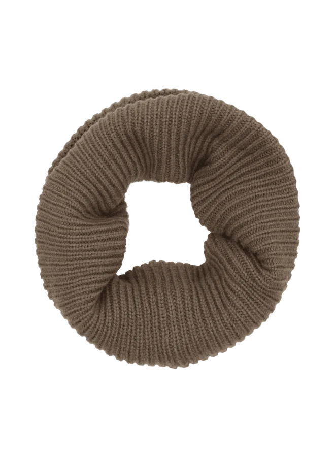 En Fant | Nekwarmer Pine Bark