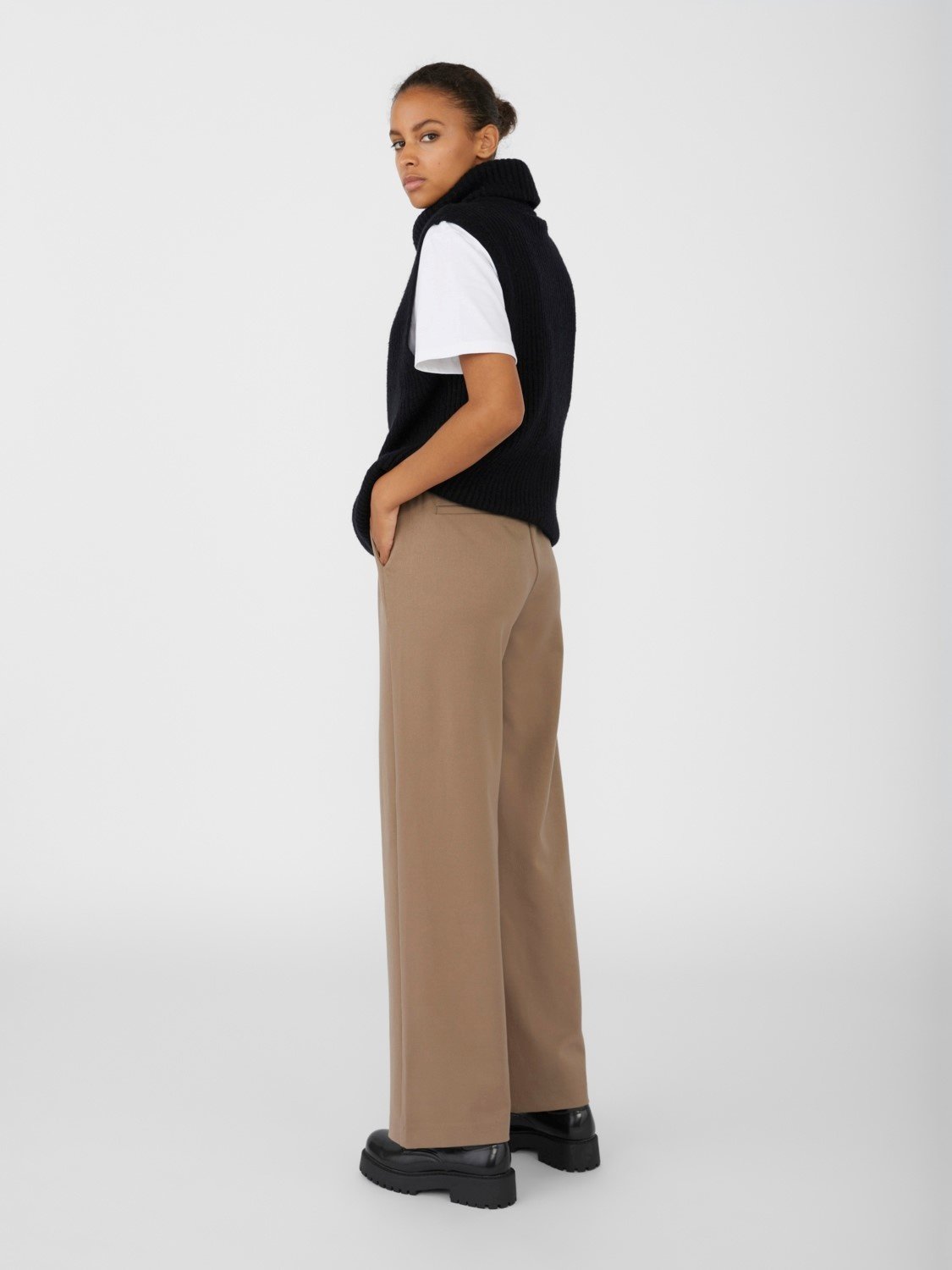 Object | Broek Lisa wide Fossil