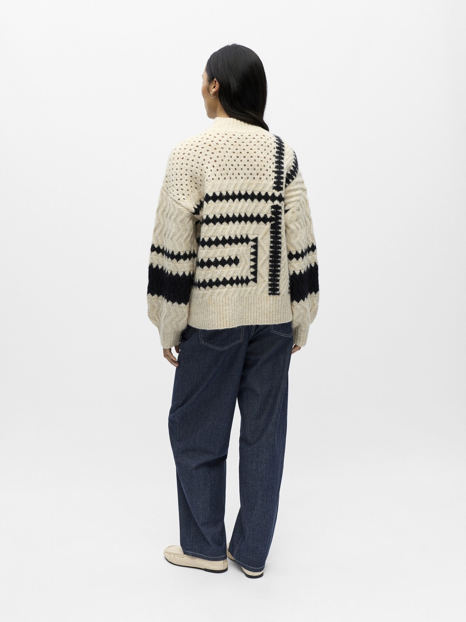 Object | Trui Petrinel white sand