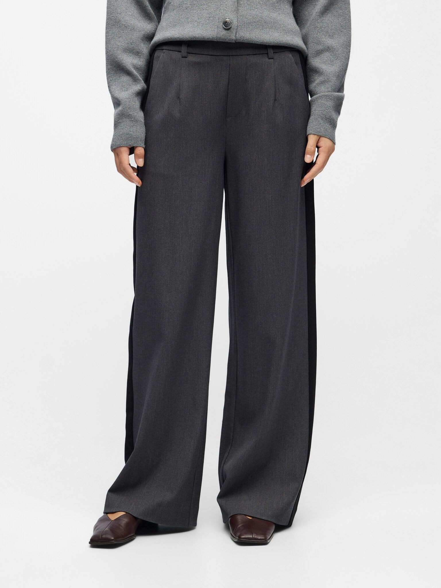 Object | Pantalon Lisa wide medium grey/black NOOS