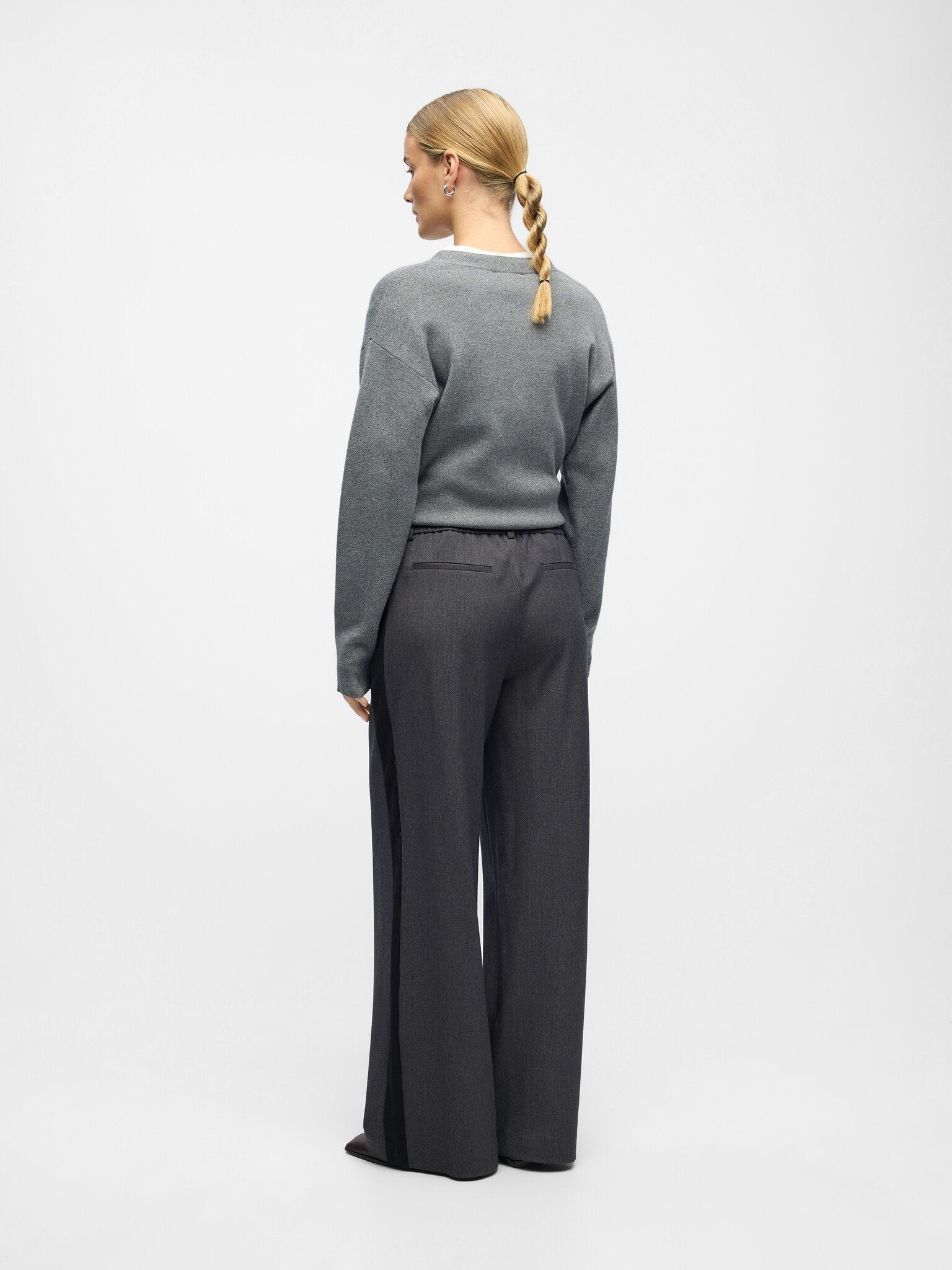 Object | Pantalon Lisa wide medium grey/black NOOS