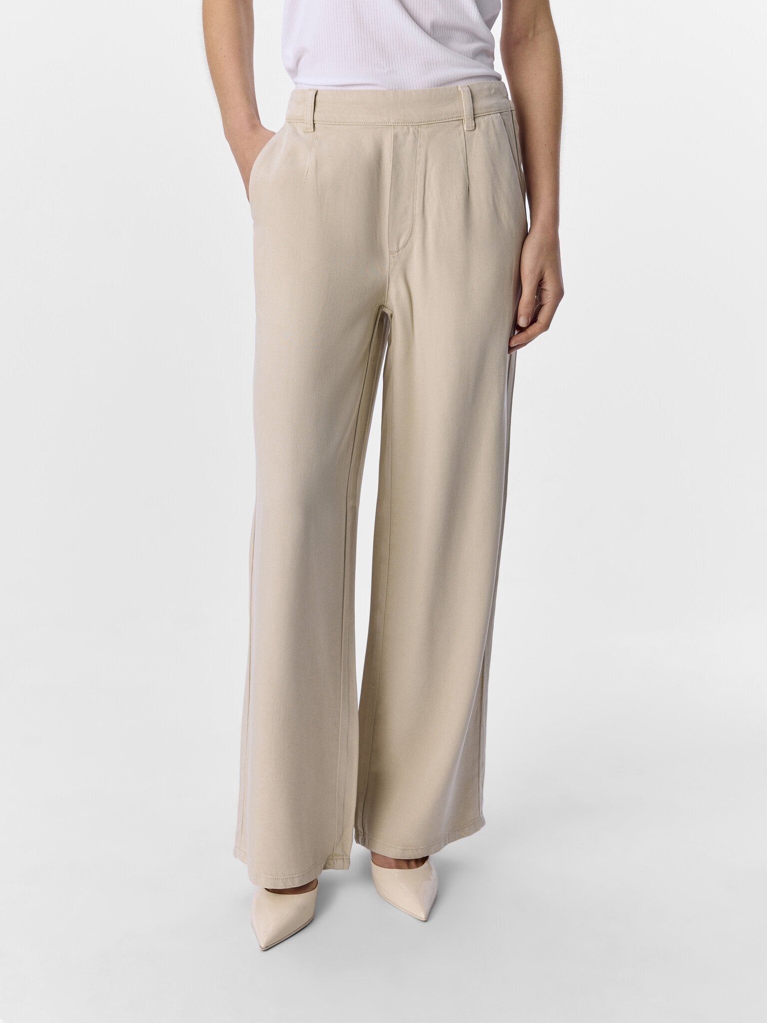 Object | Broek Frame sandshell