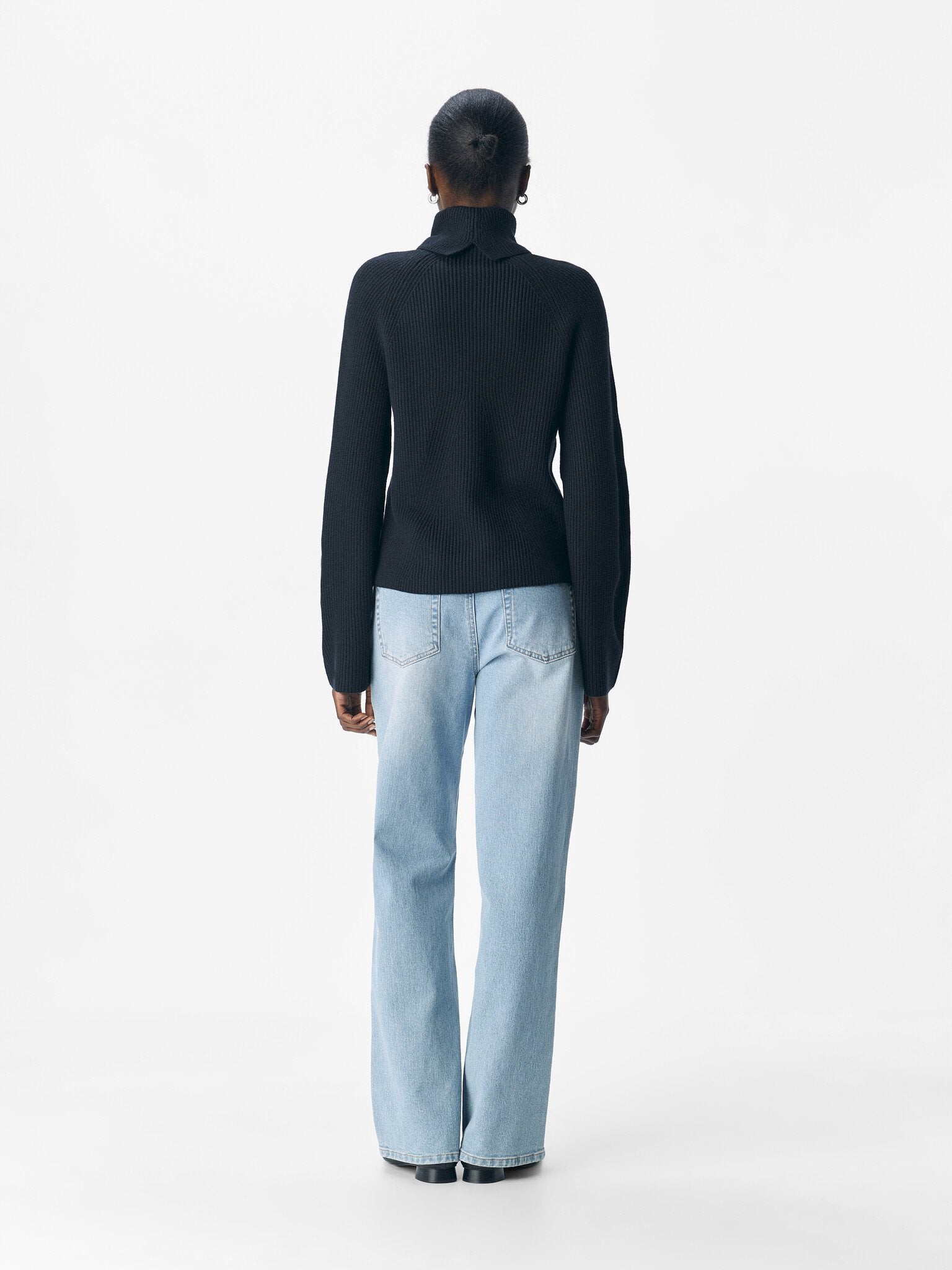 Object | Coltrui Viola black