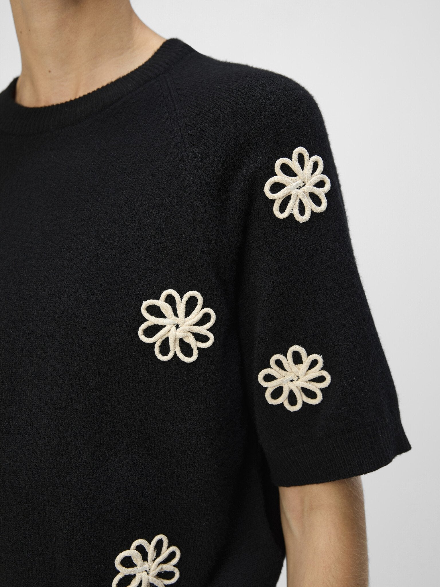 Object | Trui Laney black NOOS