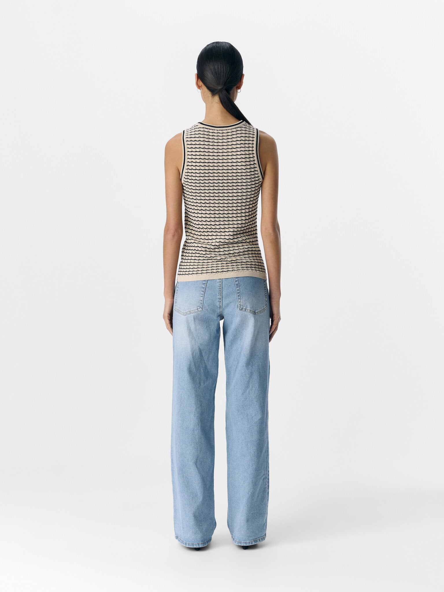 Object | Top Ester sandshell black