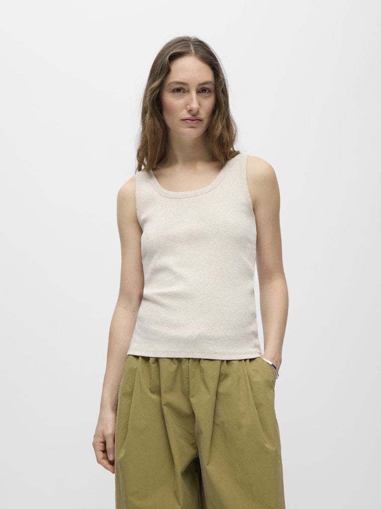 Object | Tanktop Moli humus NOOS