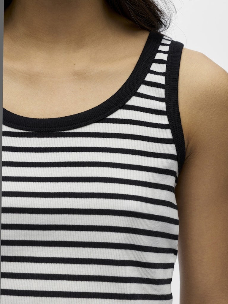 Object | Tanktop Moli black/white NOOS