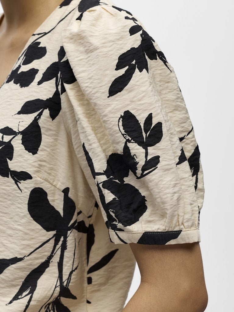 Object | Blouse Jacira sandshell NOOS