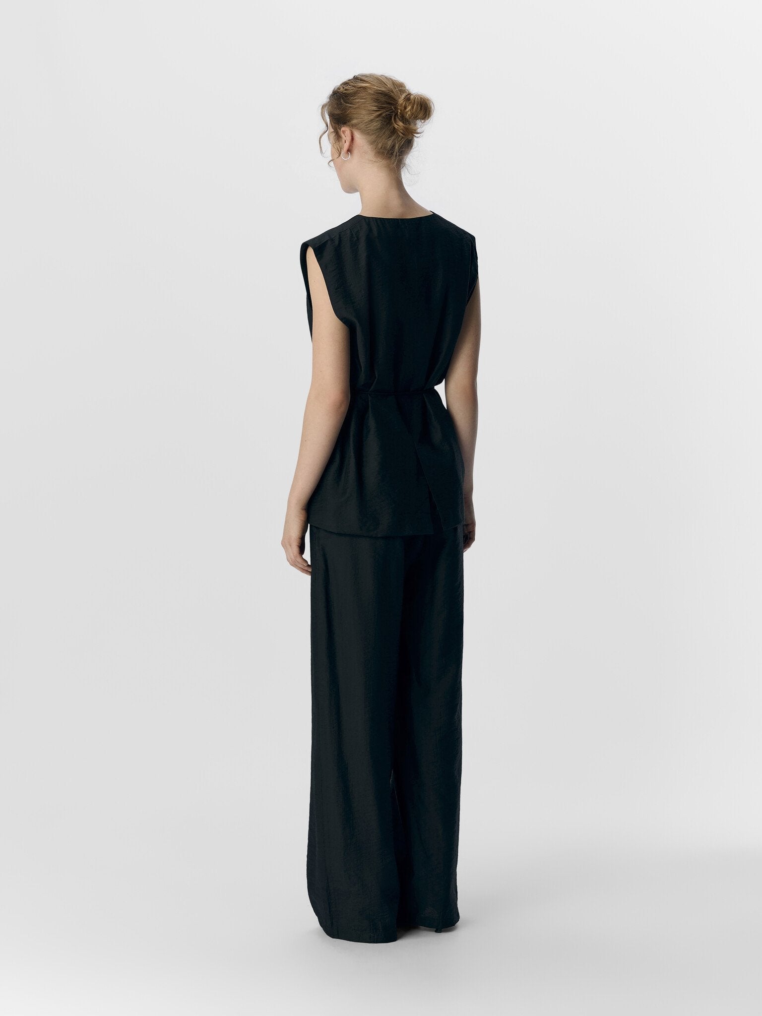 Object | Broek Yui black