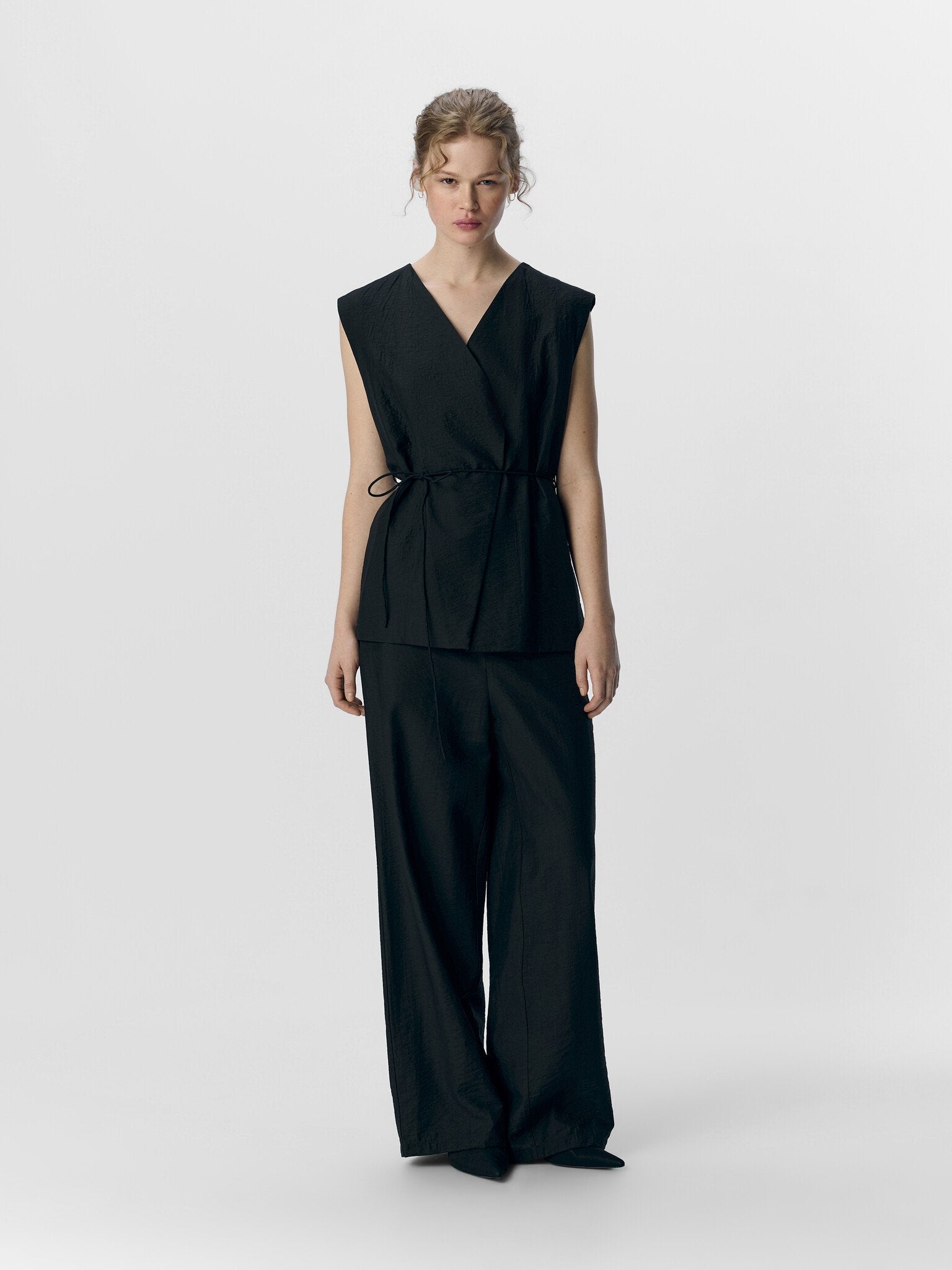 Object | Broek Yui black