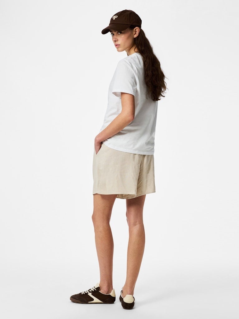 Pieces | Short Vinsty silver lining